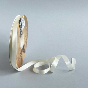 Лента атлас Ding Xin 1 см * 90 м - #0028 Айвори